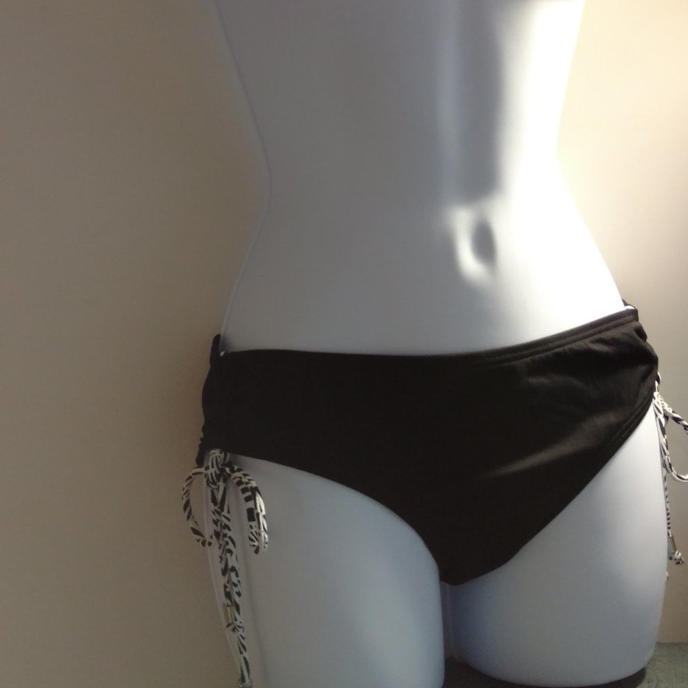 Captiva New Black Medium Bikini Bottoms
